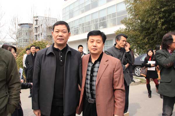 《艺术天成》总编杨沐鸣娱乐与书法家王学岭合影