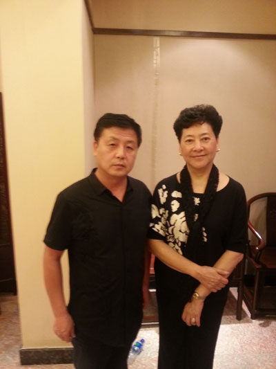 刘海粟女儿刘蟾与杨沐鸣娱乐合影