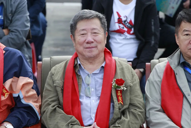 13中国民间文艺家协会艺术委员会顾问、工笔重彩画会员刘克宁