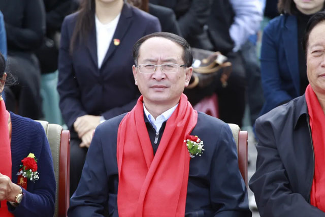 8富锦市政协副主席--张永志